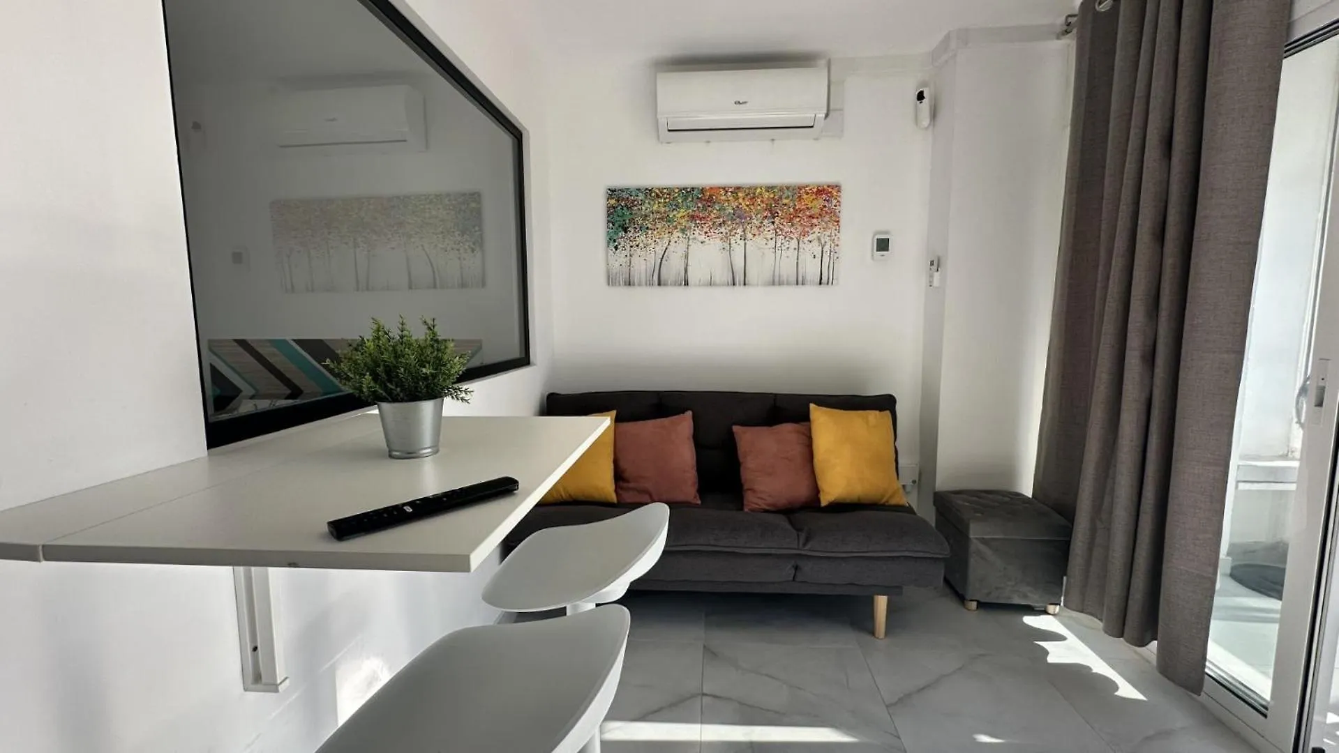 Apartment Verdiales Sunset Terrace Torremolinos Spain